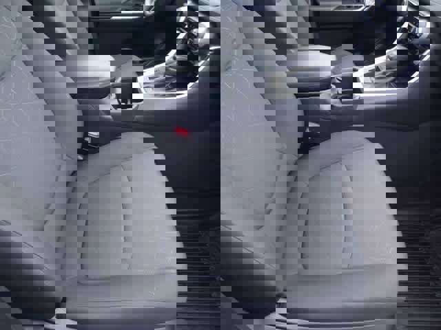 Used 2023 Toyota RAV4 XLE image 21