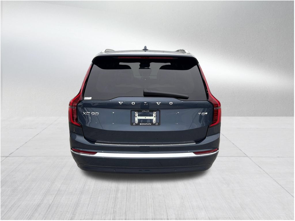New 2026 Volvo XC90 T8 Plus w/ Protection Package Premier AWD/4WD image 6
