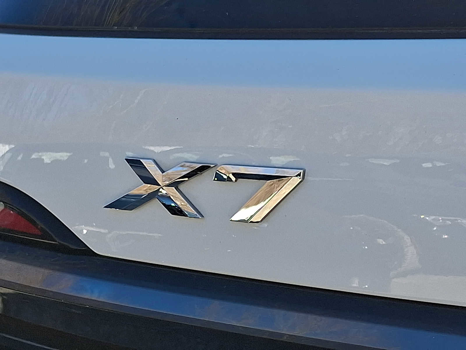 Used 2024 BMW X7 xDrive40i w/ M Sport Package image 33