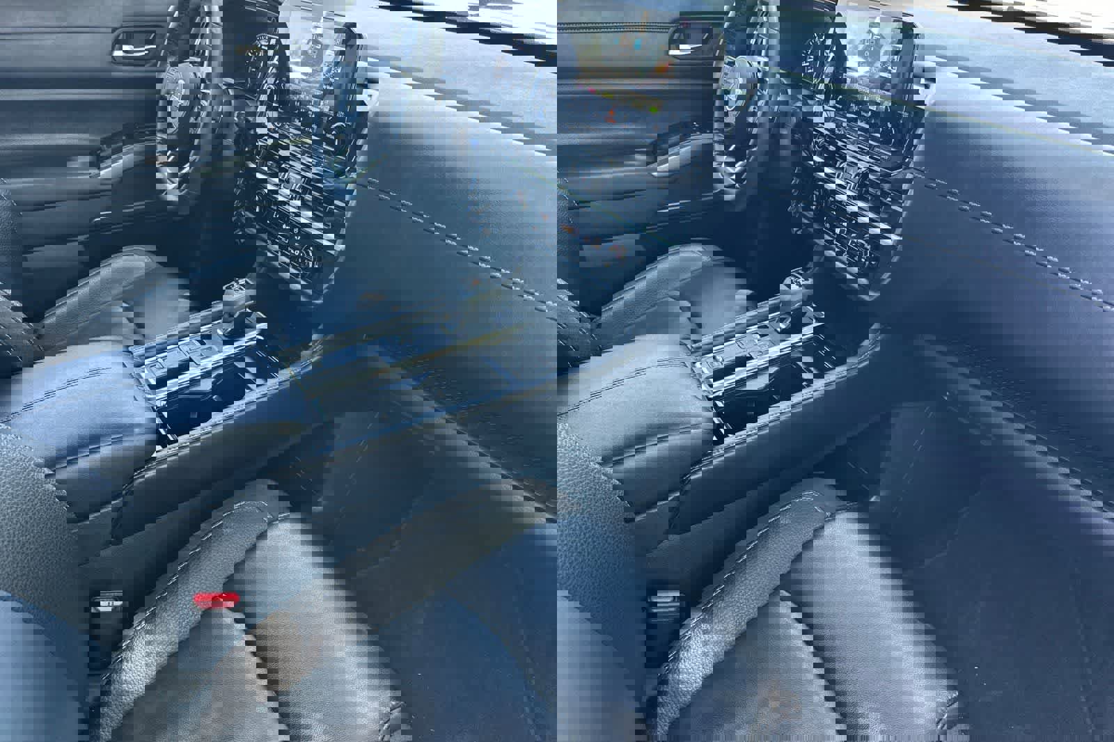 Used 2023 Nissan Pathfinder SL image 19