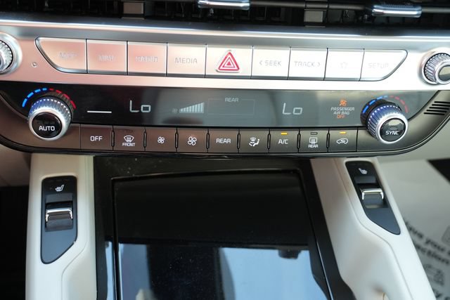 Used 2025 Kia Telluride S FWD image 37