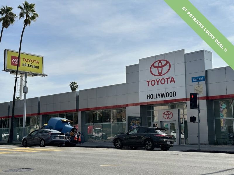 Used 2015 Chevrolet Silverado 1500 LT w/ LT Convenience Package image 32