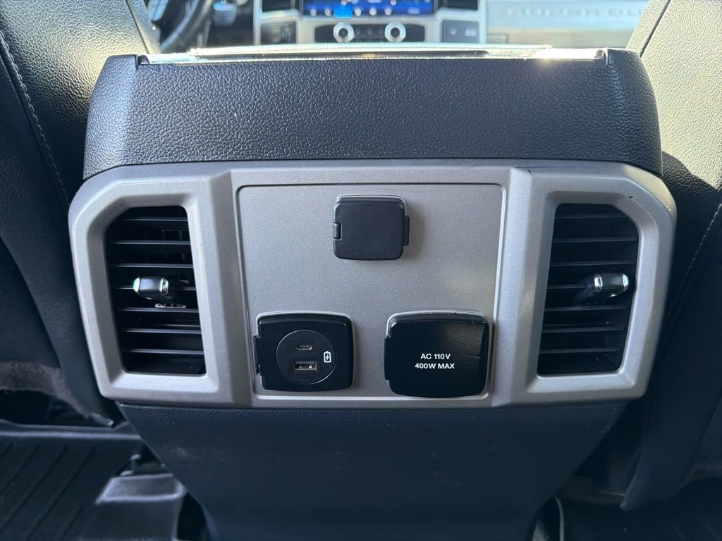 Used 2022 Ford F350 Lariat w/ Lariat Ultimate Package AWD/4WD image 25