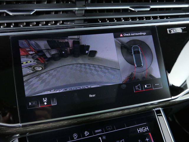 Used 2025 Audi Q7 3.0T Premium Plus image 22