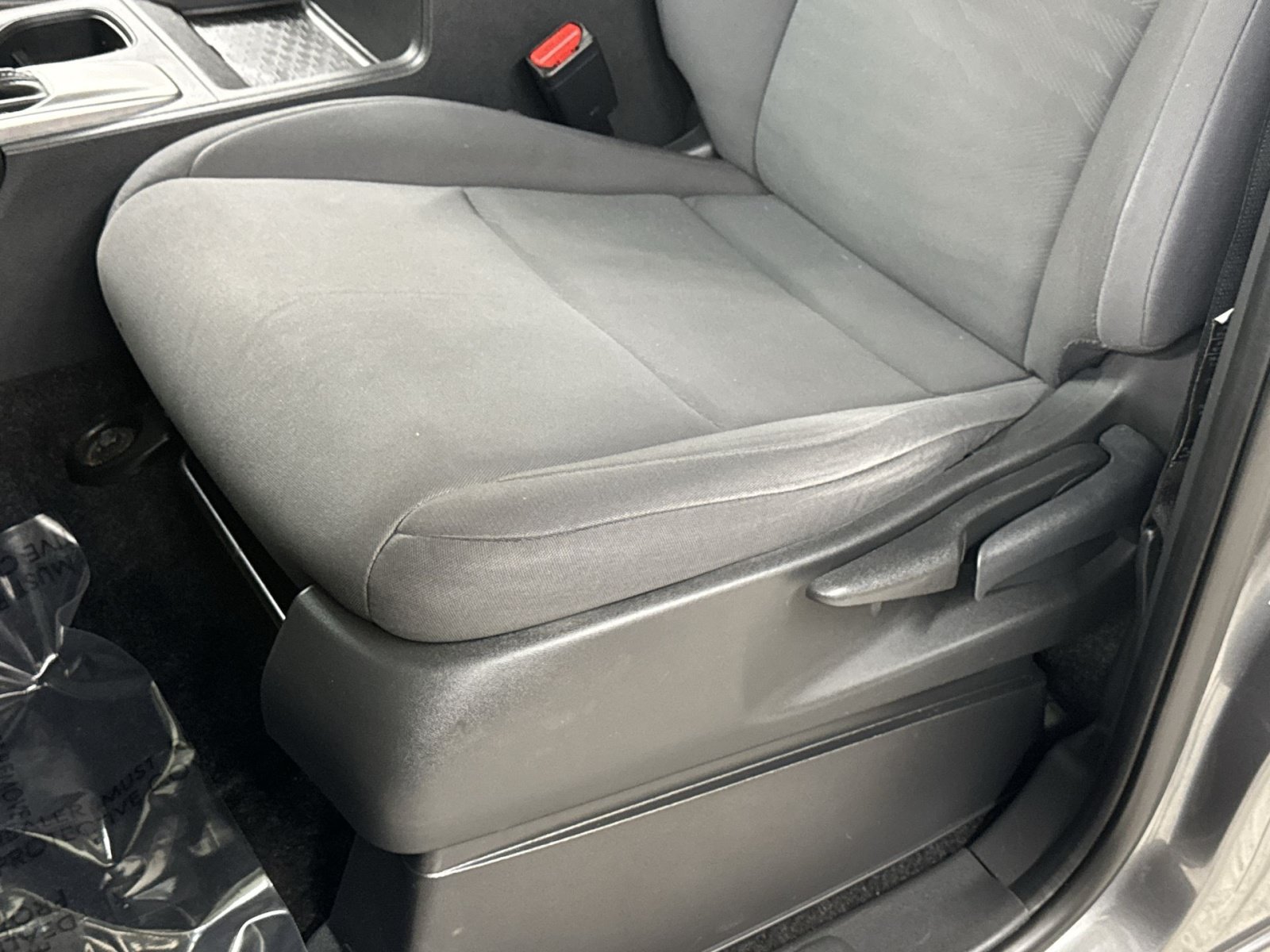 Used 2022 Nissan Frontier S RWD image 26