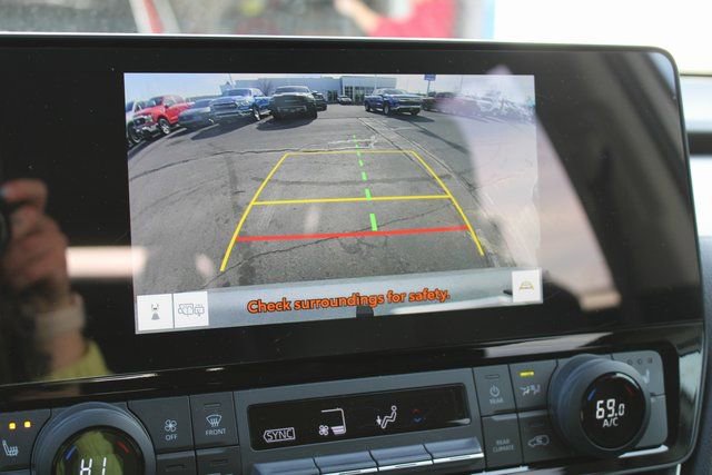 Used 2024 Toyota Grand Highlander XLE image 26