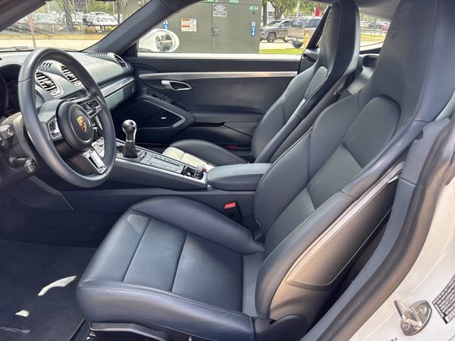 Used 2024 Porsche 718 Cayman w/ Premium Package RWD image 14