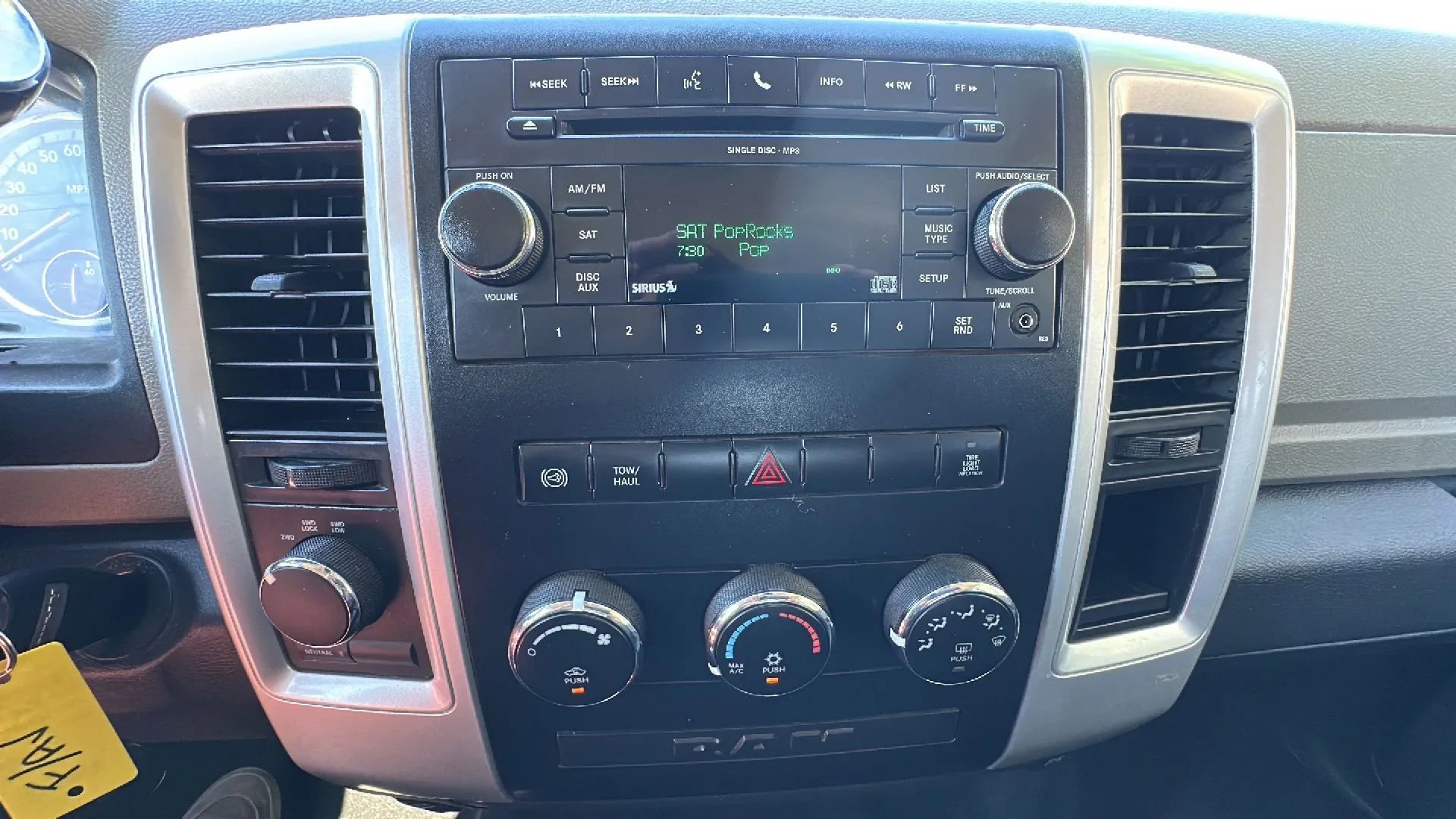 Used 2011 RAM 2500 SLT w/ Protection Group image 14