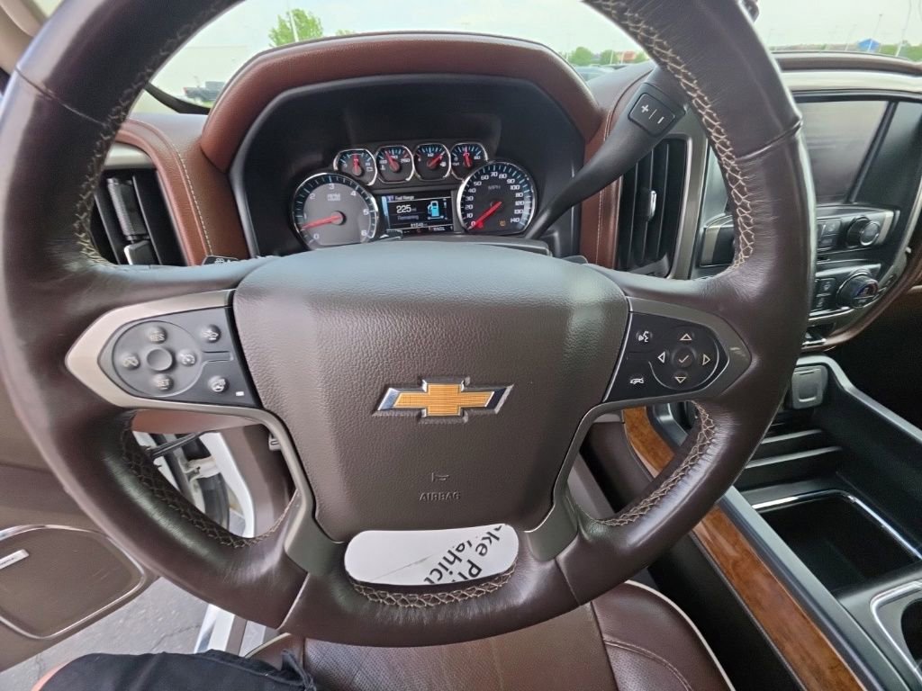 Used 2017 Chevrolet Silverado 2500 High Country w/ Snow Plow Prep Package AWD/4WD image 14