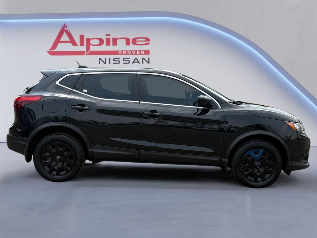Used 2018 Nissan Rogue Sport S AWD/4WD image 6
