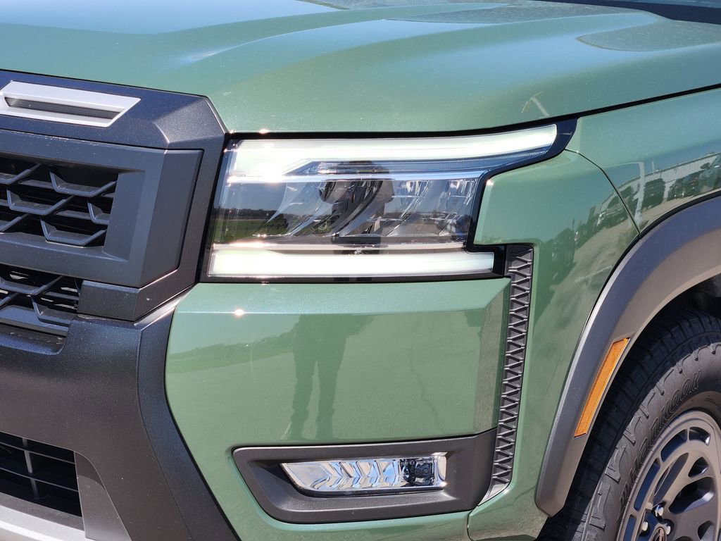 Used 2025 Nissan Frontier Pro-X w/ Pro Convenience Package image 5