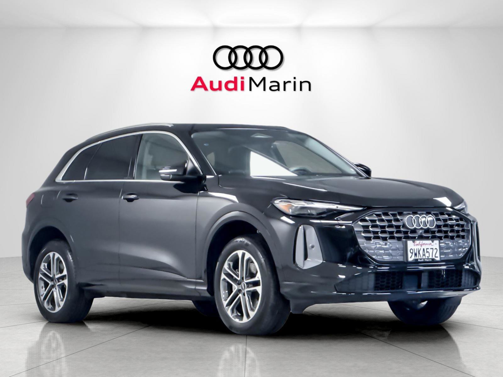 Certified 2025 Audi Q5 Premium w/ Convenience Package AWD/4WD image 7