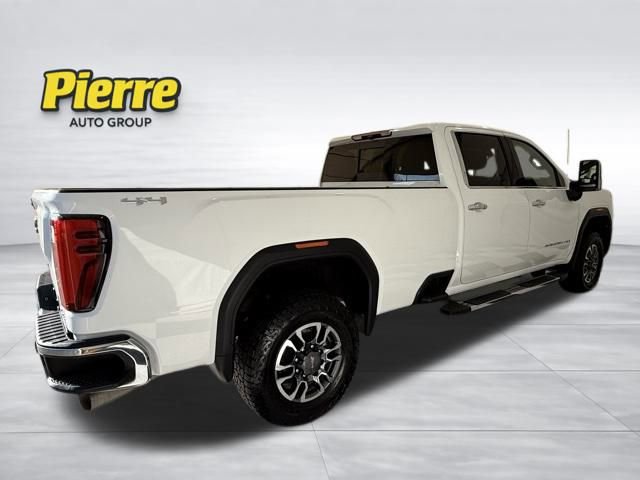 Used 2024 GMC Sierra 3500 SLT w/ SLT Premium Package image 8