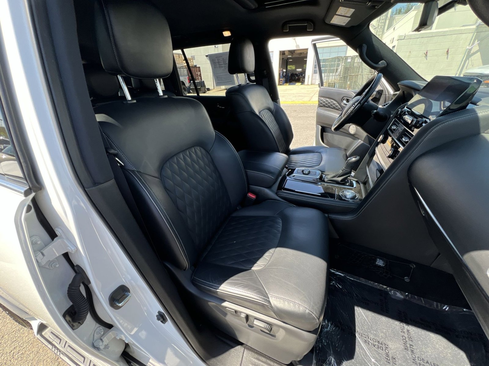 Used 2024 INFINITI QX80 Sensory w/ Cargo Package image 36
