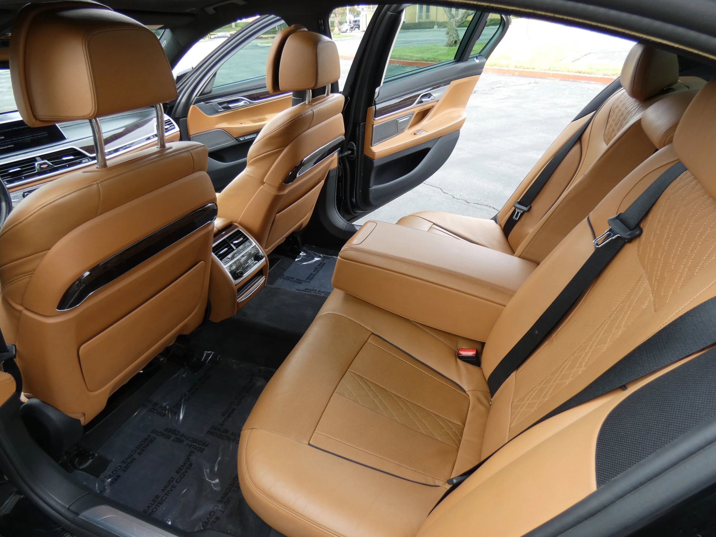 Used 2016 BMW 750i xDrive image 47