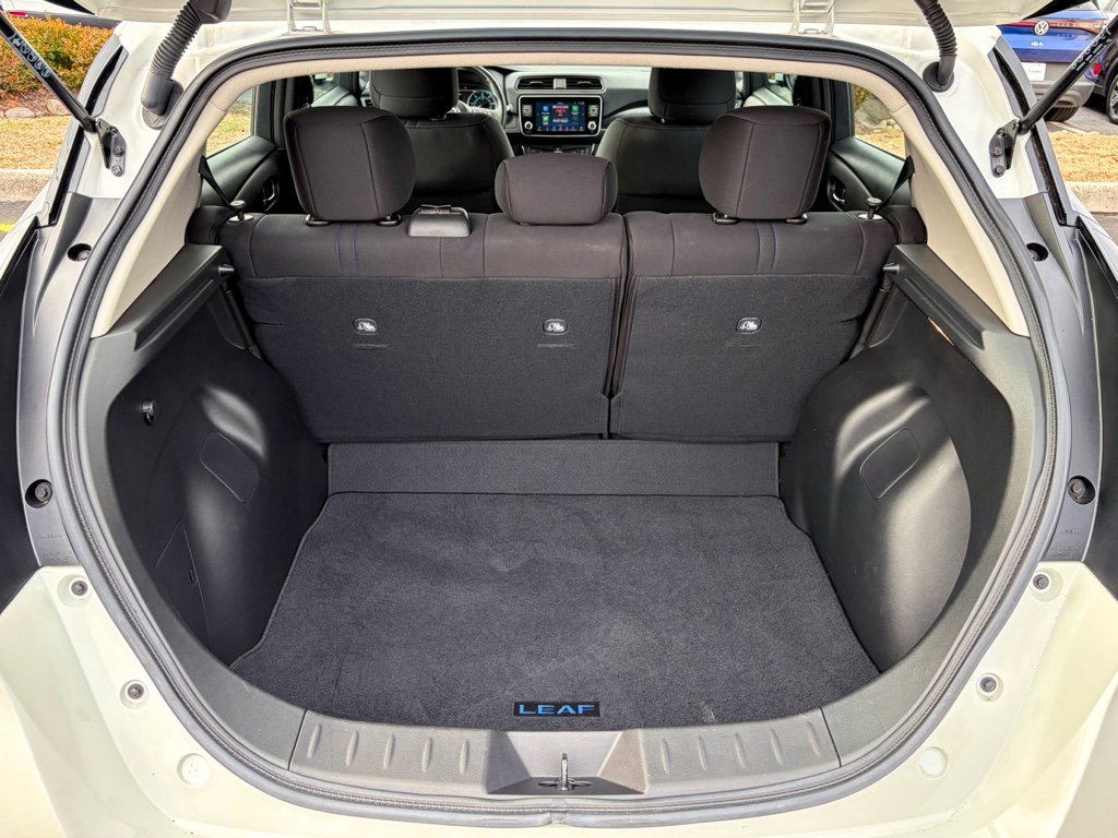 Used 2020 Nissan Leaf SV Plus image 25