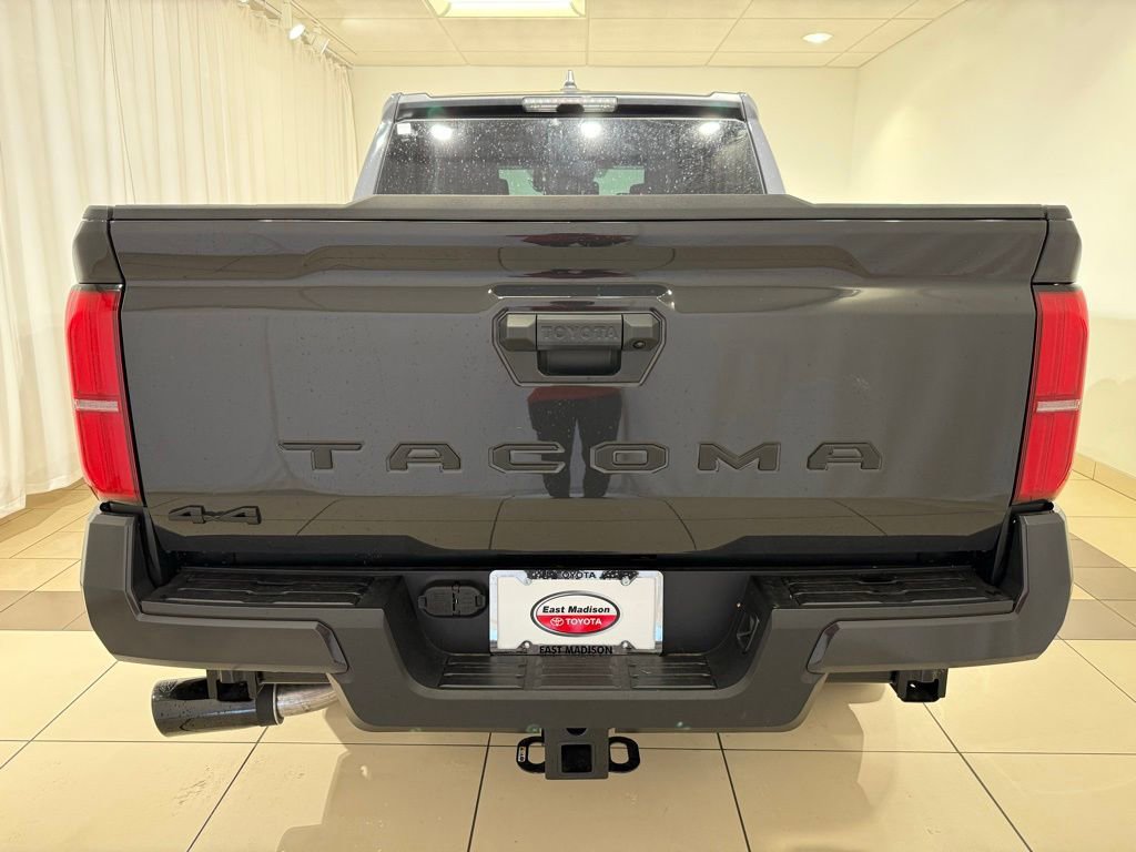 New 2026 Toyota Tacoma SR5 AWD/4WD image 4