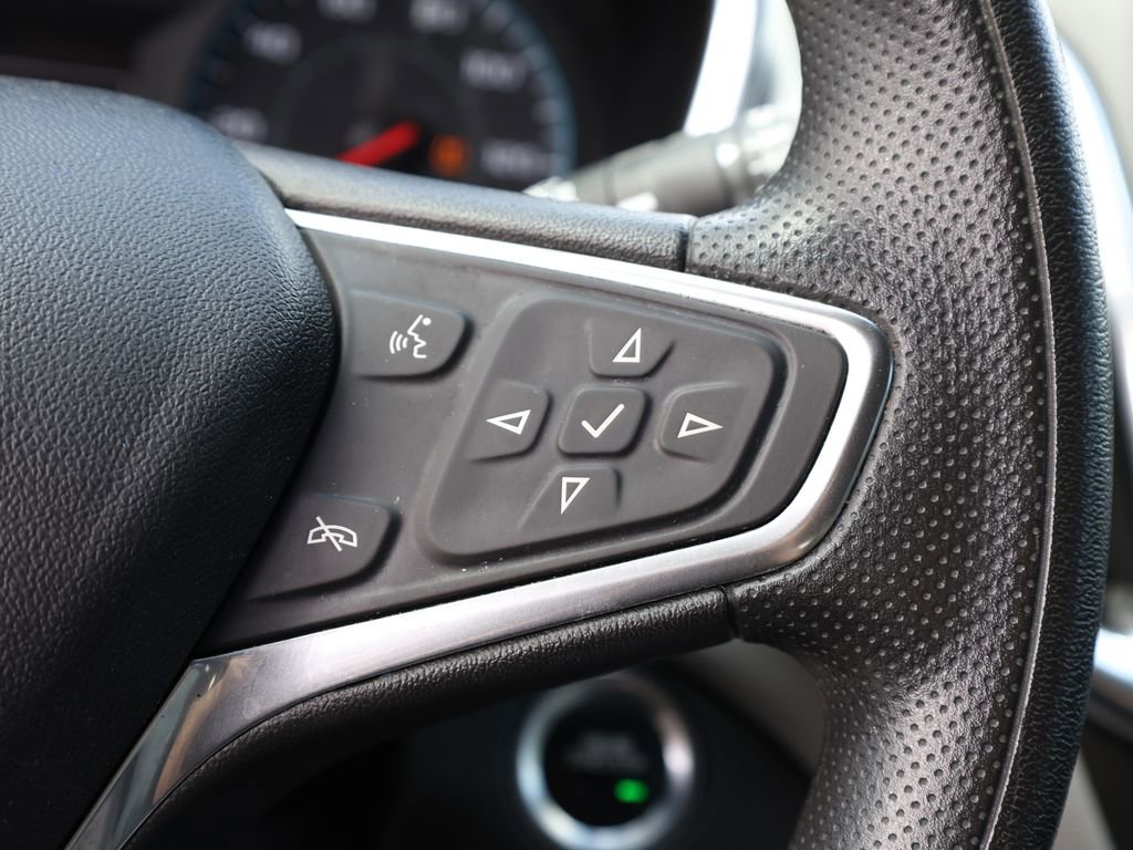 Used 2019 Chevrolet Equinox LS w/ LS Convenience Package image 32