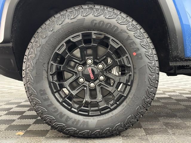 New 2026 GMC Canyon Elevation AWD/4WD image 15