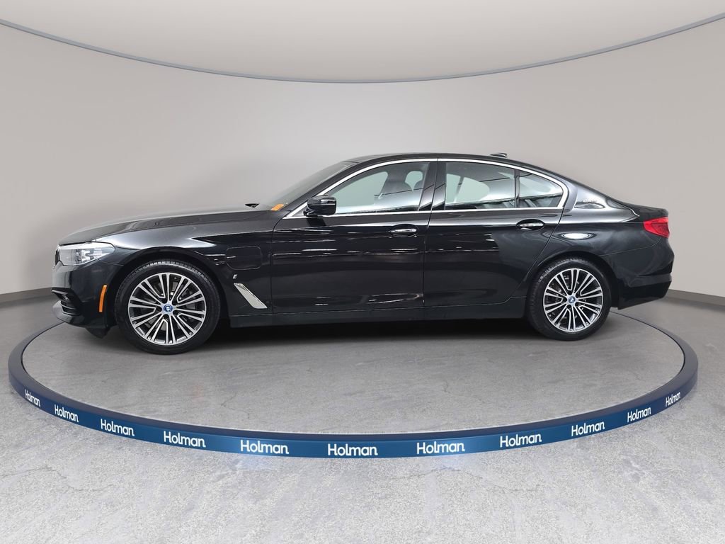 Used 2018 BMW 530e xDrive image 9