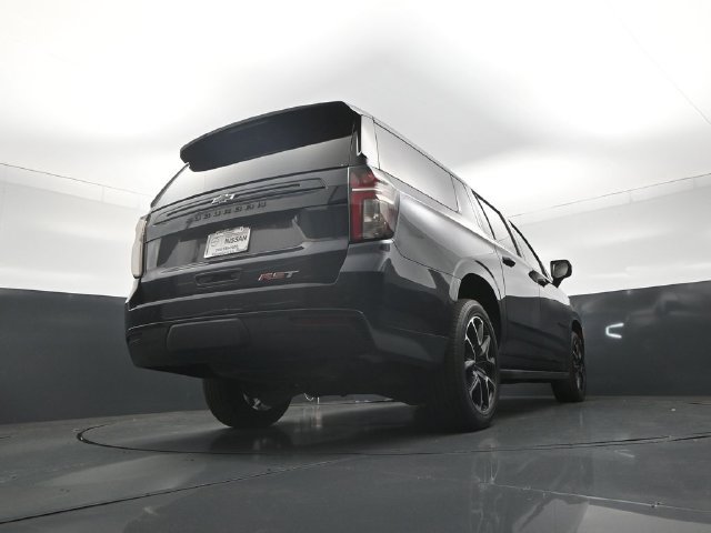 Used 2023 Chevrolet Suburban RST RWD image 38