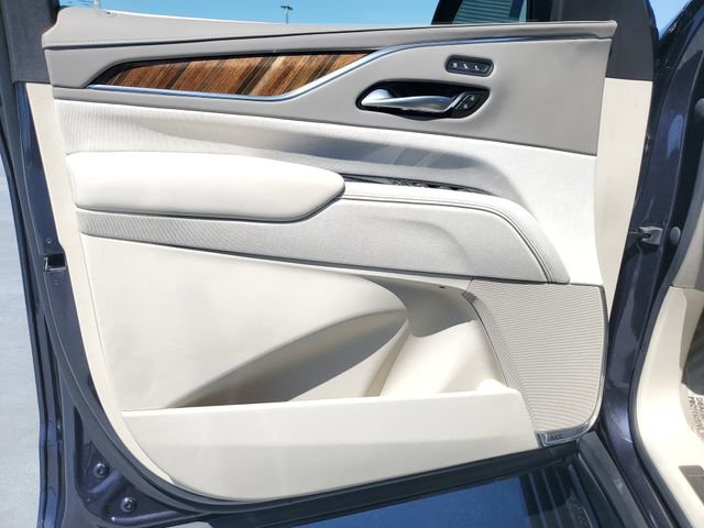 Certified 2023 Cadillac Escalade ESV Sport Platinum w/ LPO, ONYX Package AWD/4WD image 30
