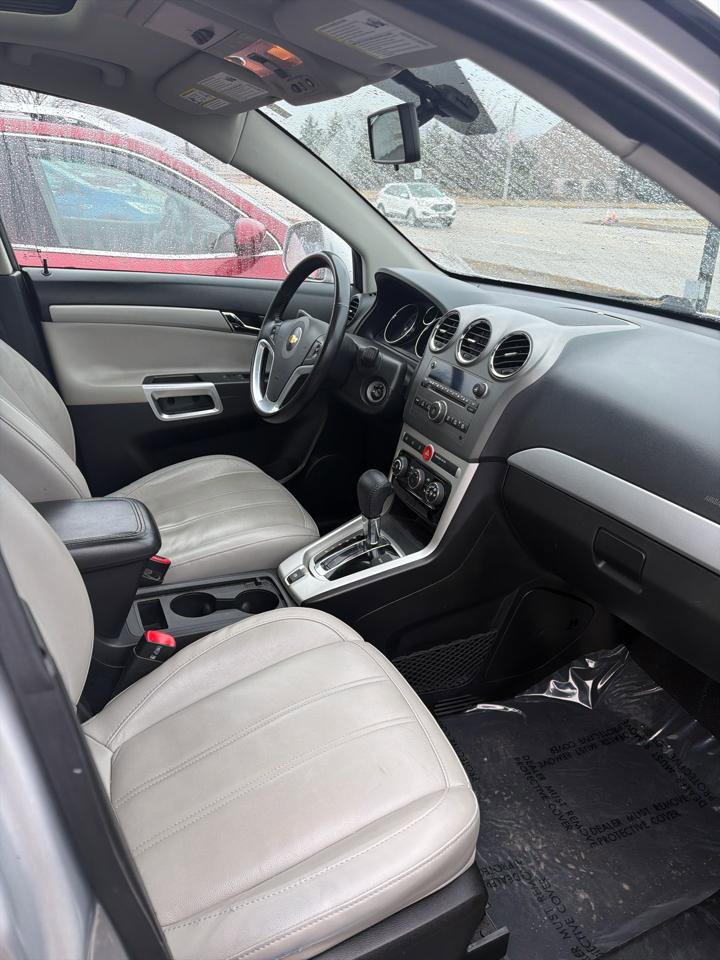Used 2012 Chevrolet Captiva Sport LTZ AWD/4WD image 7