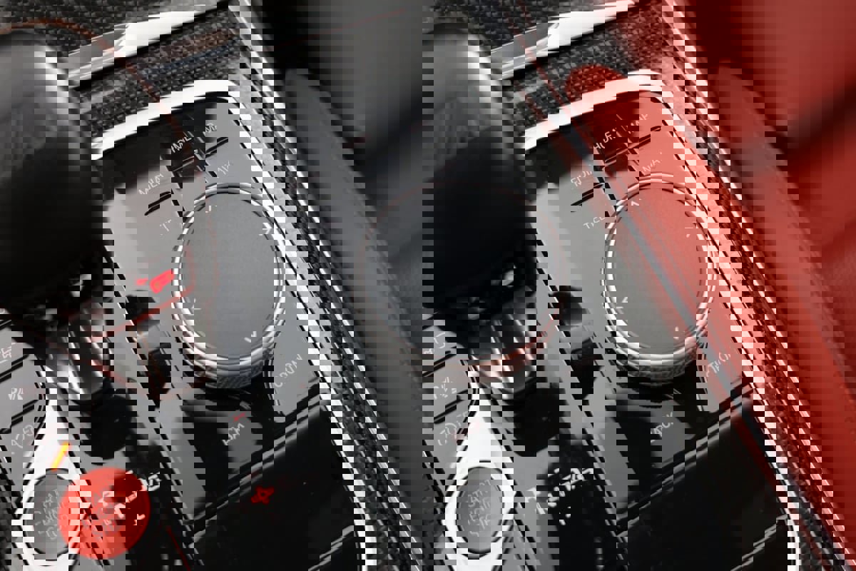 Used 2024 BMW M3 Competition w/ Executive Package image 30