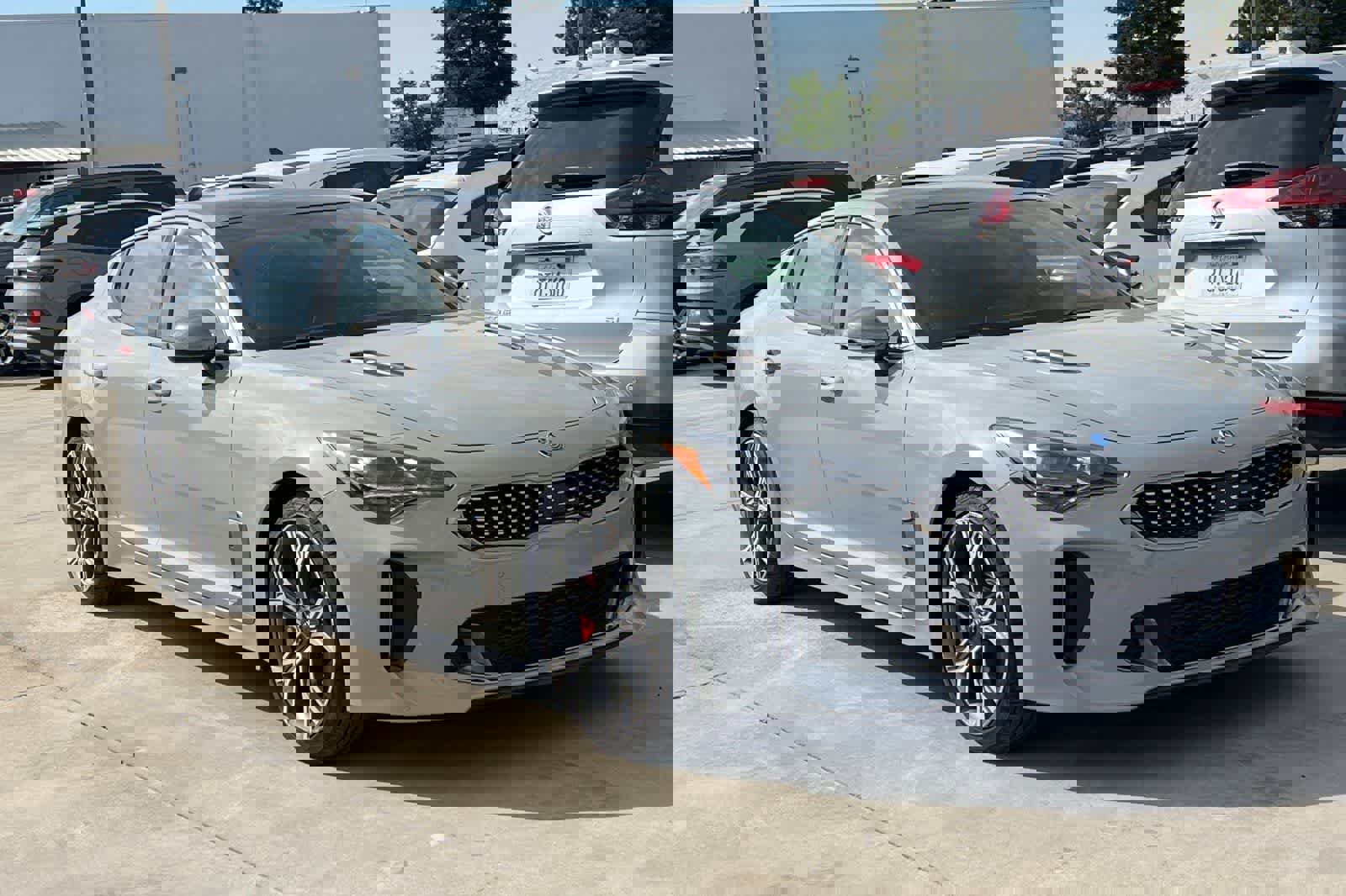 Used 2018 Kia Stinger GT1 image 10