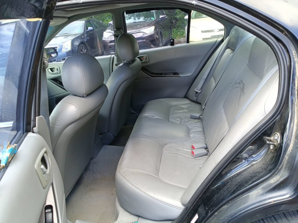 Used 2003 Mitsubishi Galant FWD image 5