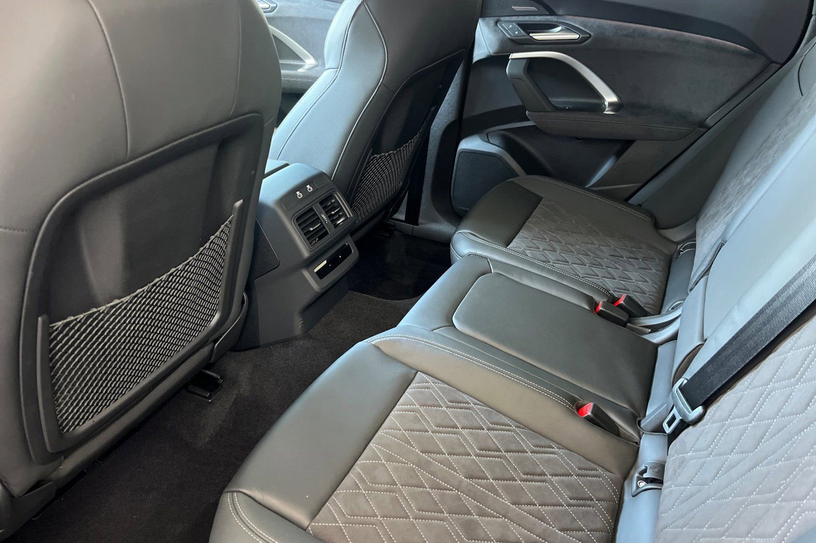 Used 2025 Audi SQ5 Premium Plus AWD/4WD image 4