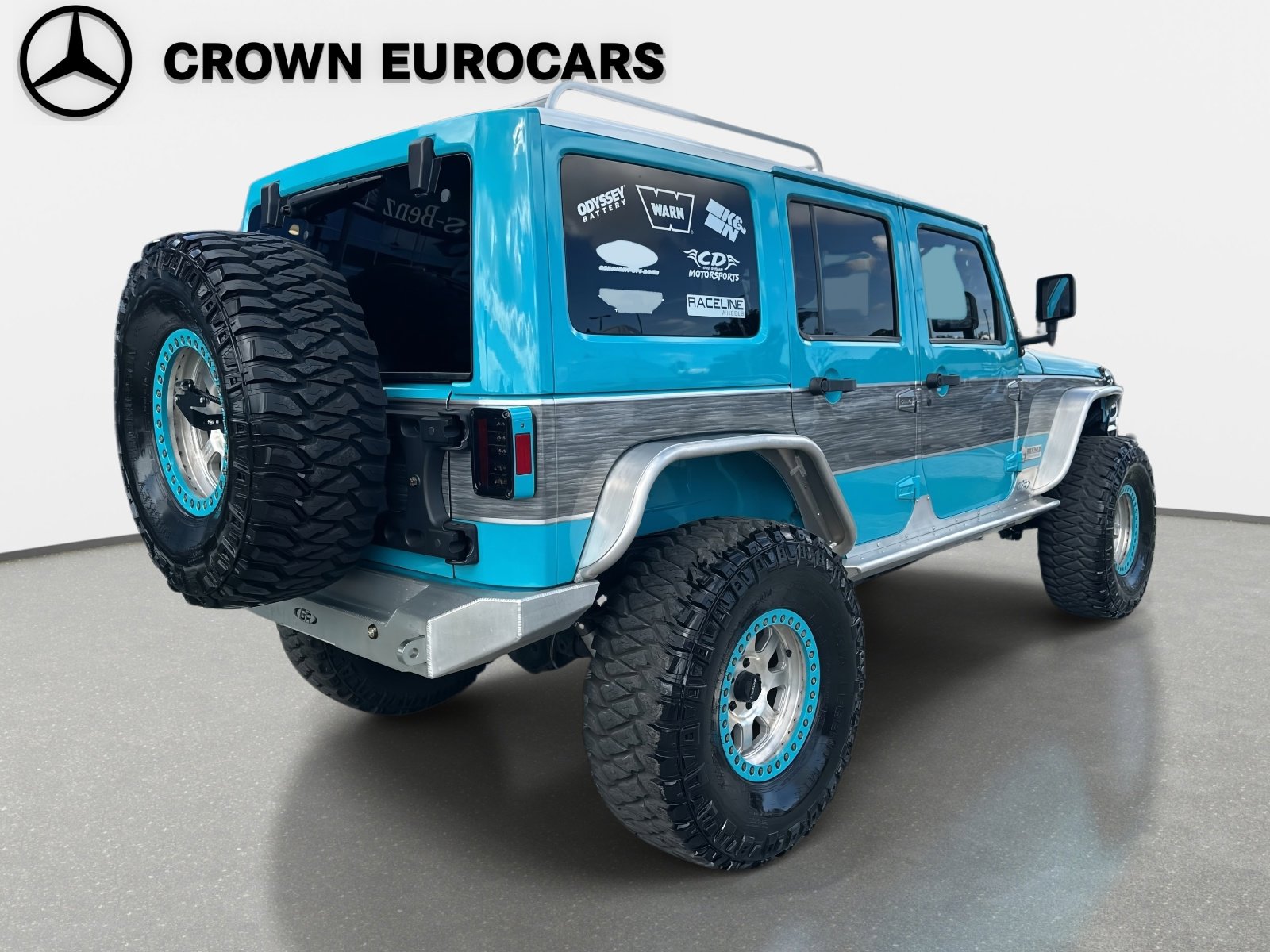 Used 2012 Jeep Wrangler Unlimited Sahara w/ Connectivity Group image 4