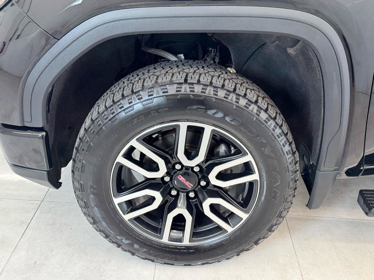 Used 2022 GMC Sierra 1500 AT4 w/ AT4 Premium Package AWD/4WD image 45