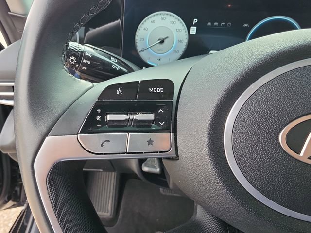 Used 2024 Hyundai Elantra Limited FWD image 20