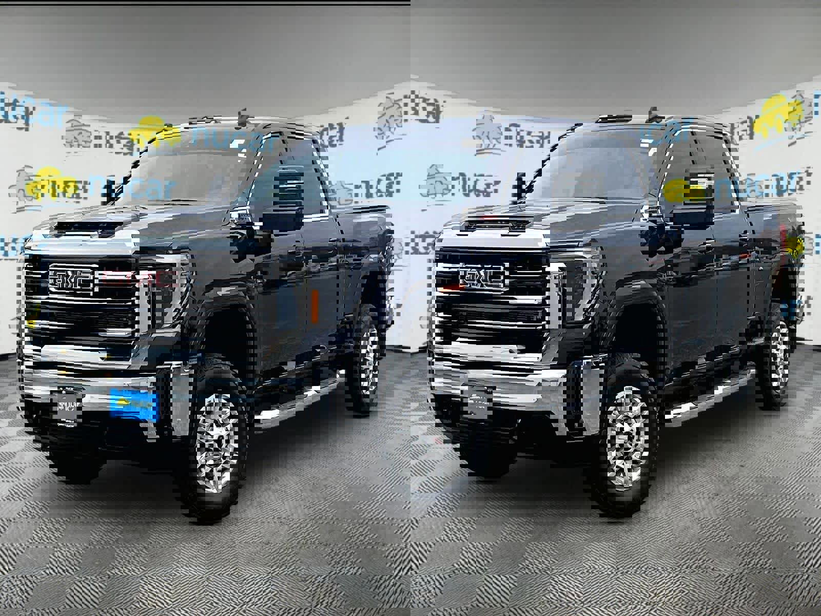 Used 2025 GMC Sierra 2500 SLE w/ SLE Convenience Package image 3