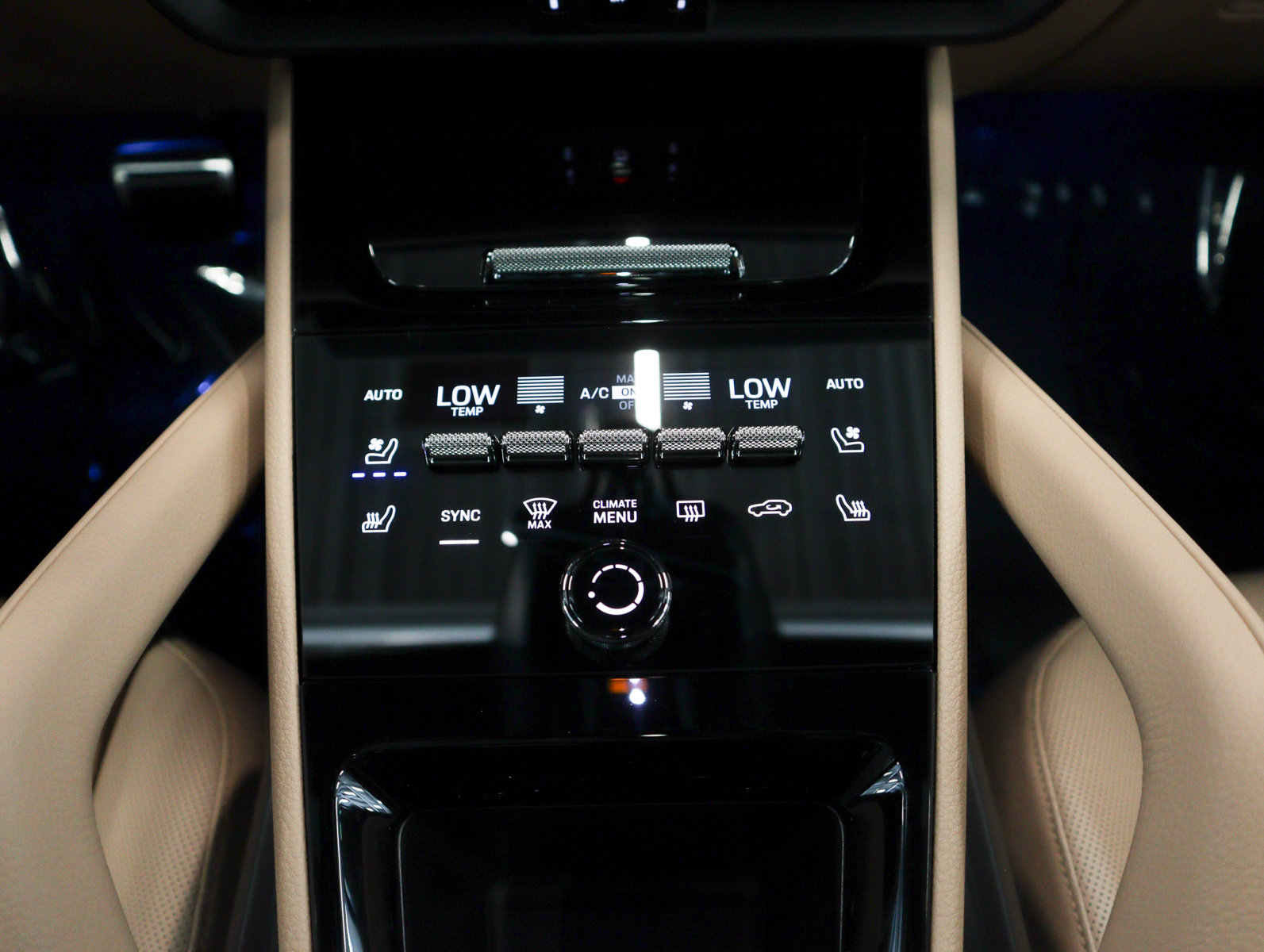 Used 2025 Porsche Cayenne S image 23