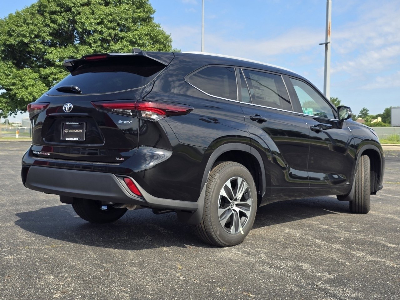 New 2026 Toyota Highlander XLE AWD/4WD image 17