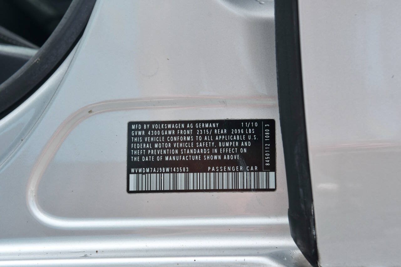 Used 2011 Volkswagen Golf TDI FWD image 35