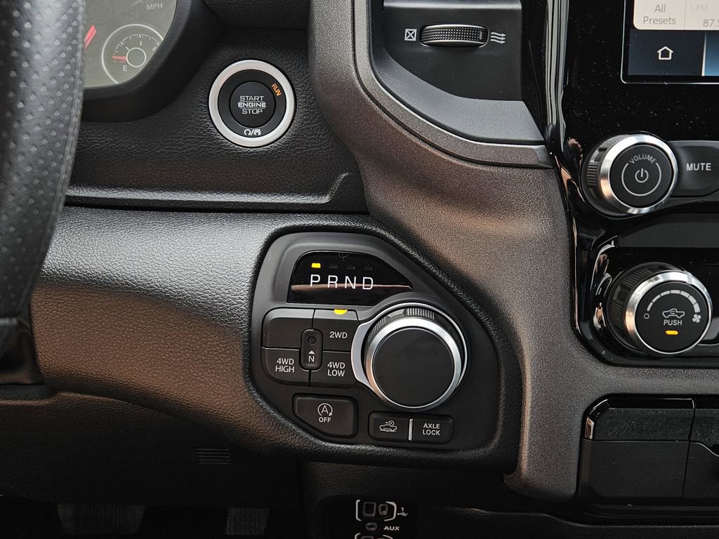 New 2026 RAM 1500 Classic Warlock image 19