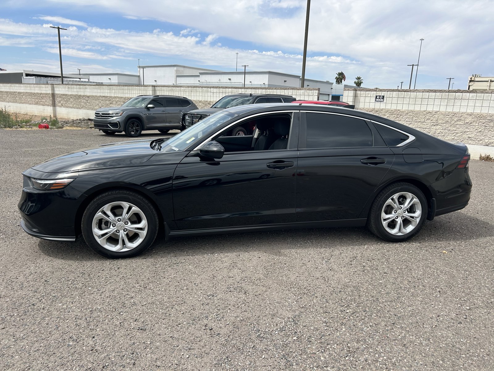 Used 2023 Honda Accord LX image 2