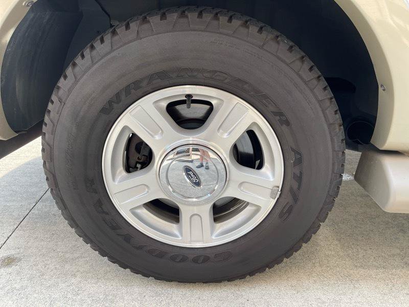 Used 2006 Ford Expedition Eddie Bauer RWD image 19