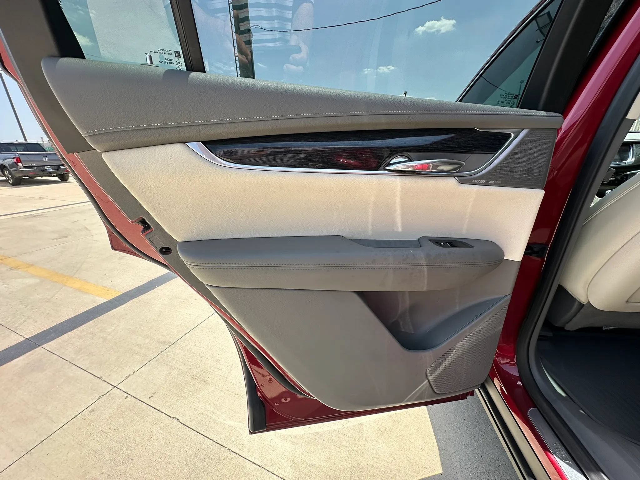 Used 2020 Cadillac XT6 Premium Luxury FWD image 38