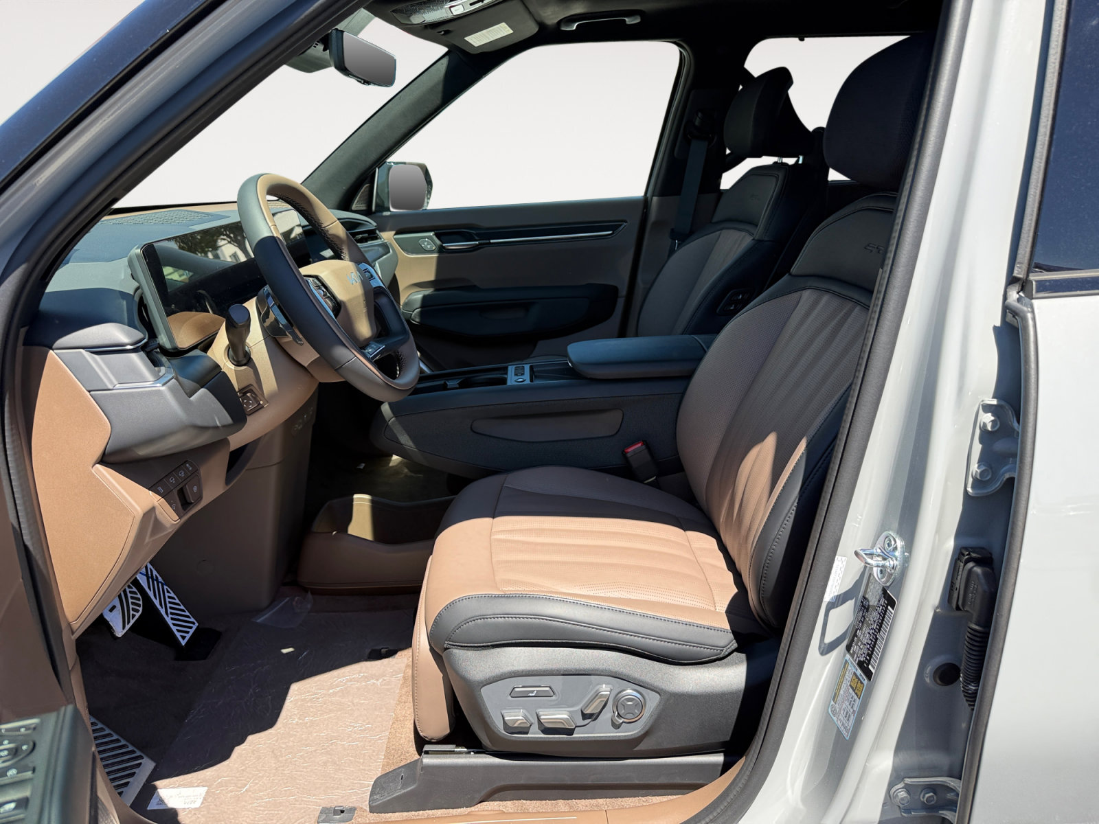 New 2026 Kia EV9 GT-Line AWD/4WD image 10