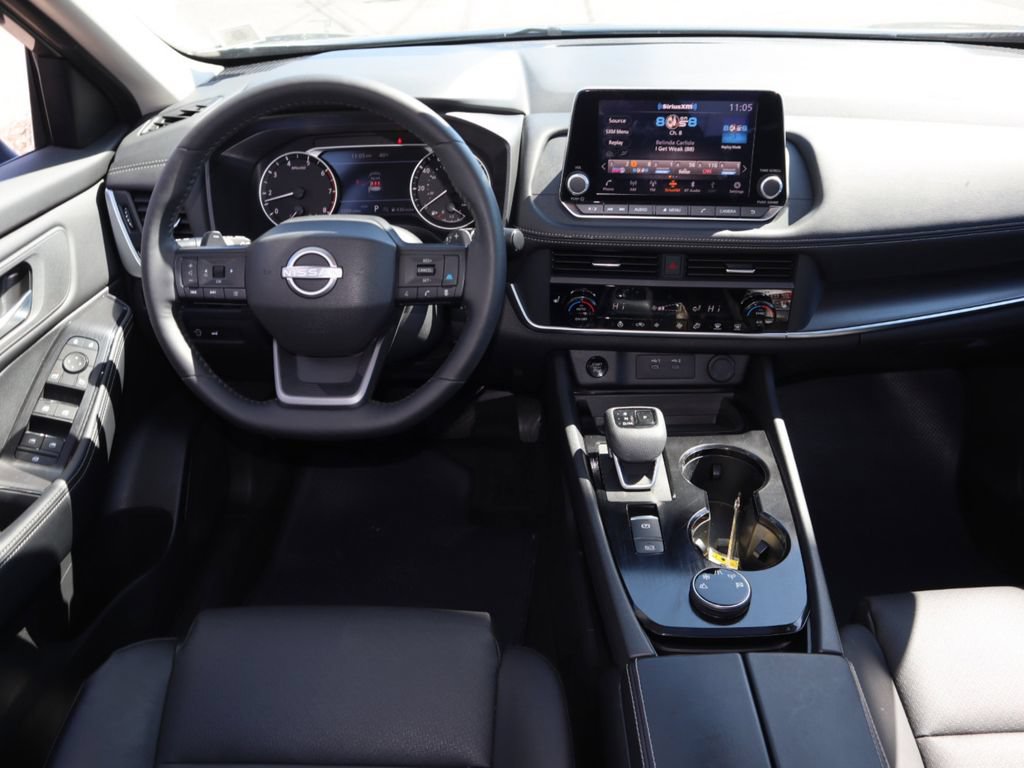 Certified 2025 Nissan Rogue SV w/ SV Premium Package AWD/4WD image 18