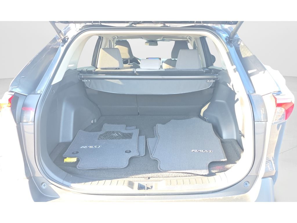 Used 2024 Toyota RAV4 XLE w/ Convenience Package AWD/4WD image 9