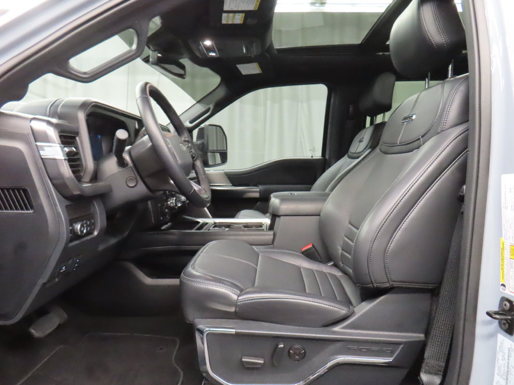 Used 2026 Ford F250 Platinum AWD/4WD image 15