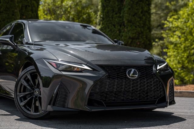 Used 2024 Lexus IS 300 F Sport RWD image 6