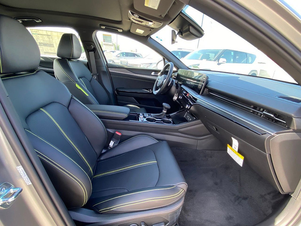 New 2026 Kia K5 GT FWD image 26