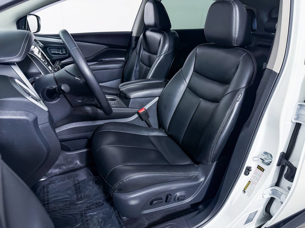 Certified 2022 Nissan Murano SV w/ SV Midnight Edition Package AWD/4WD image 19