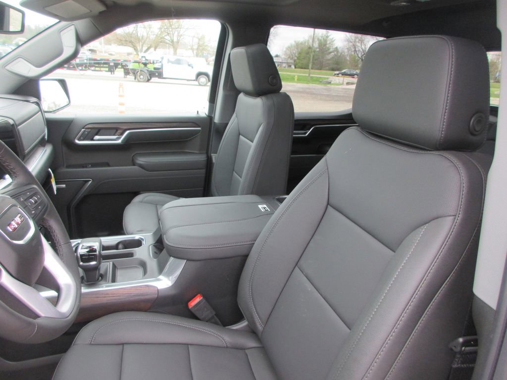 New 2026 GMC Sierra 1500 SLT w/ SLT Premium Plus Package image 12